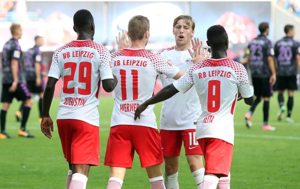 曼联在欧联杯小组赛首轮获胜