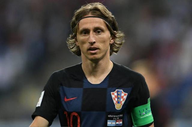 卫报：曼联新球场计划受阻，在买地谈判方面陷入僵局