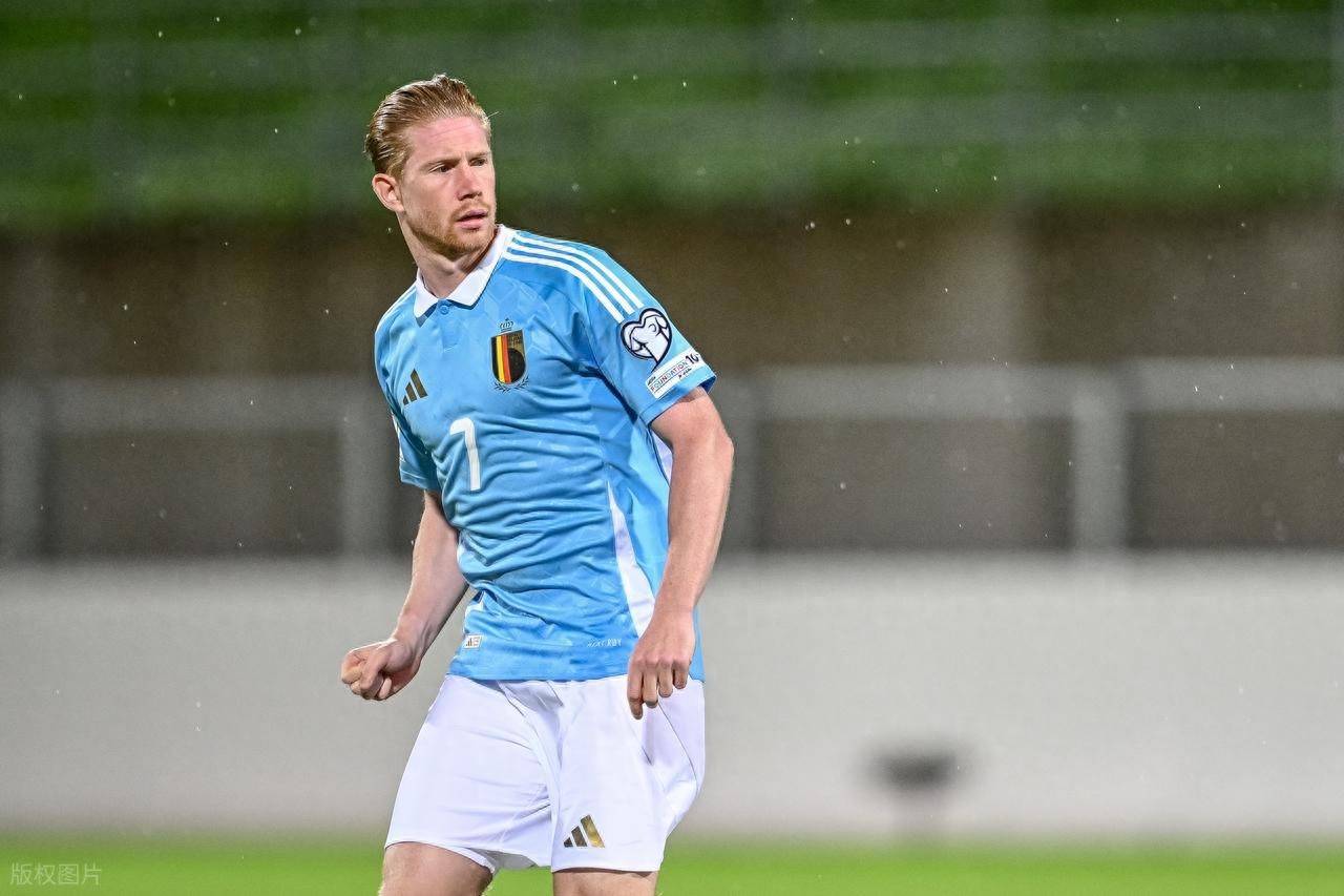 拜仁中场统治比赛