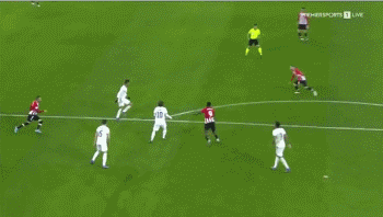 内马尔爸：内马尔最糟糕的阶段已经过去；我就是靠关注度赚钱